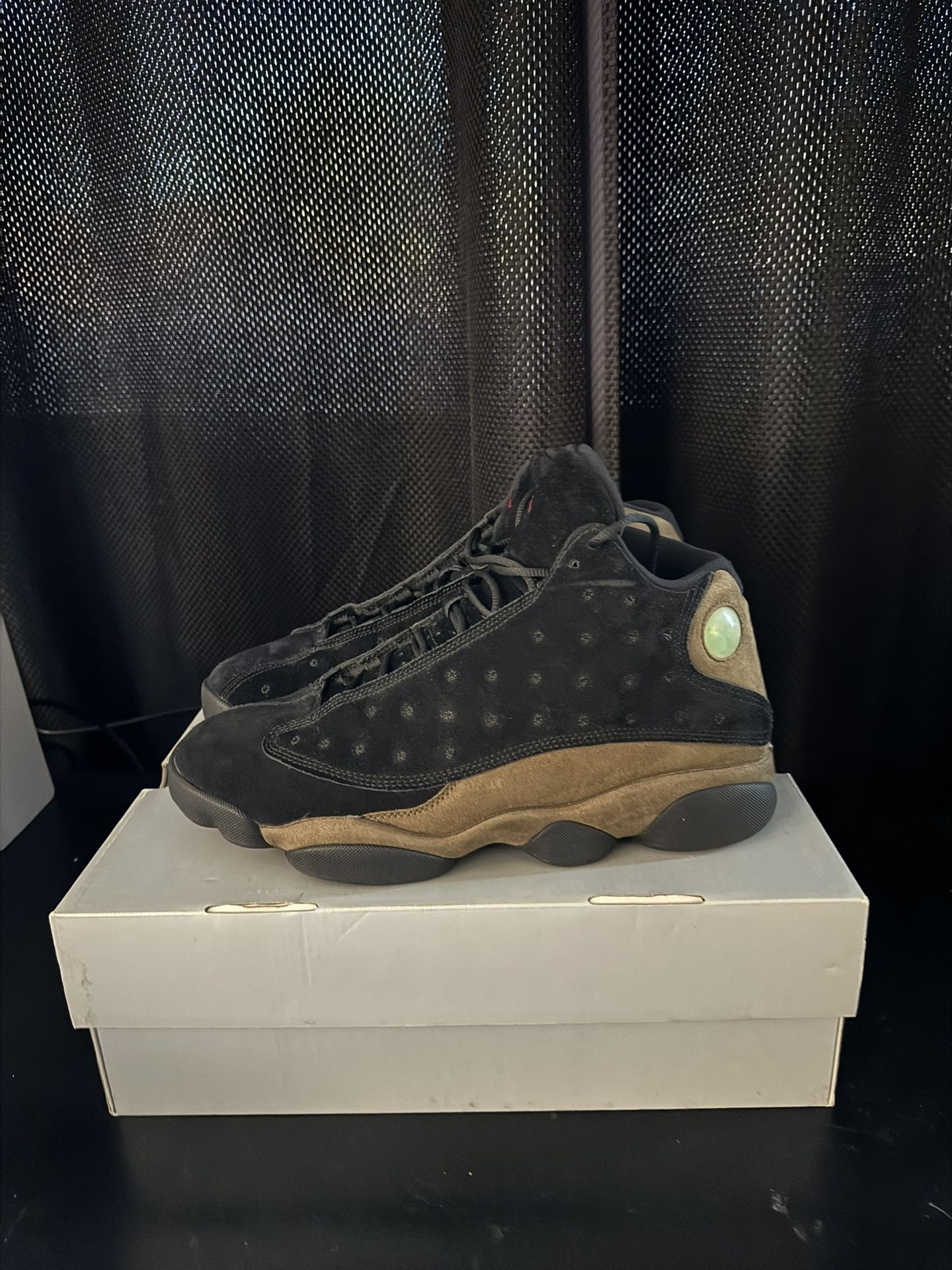 Air Jordan 13 Olives color way size 11