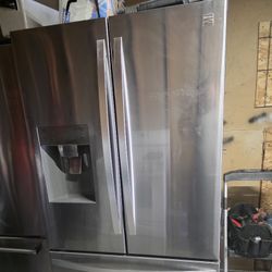 KENMORE  BOTTOM FREEZER STAINLESS STEEL 
