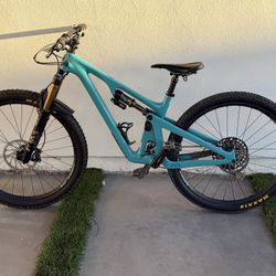 Yeti SB140