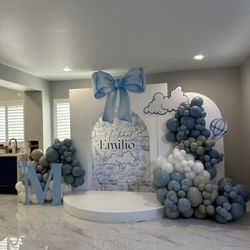 Baby Shower Backdrop With Balloons