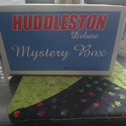 Huddleston Deluxe Mystery Box #50