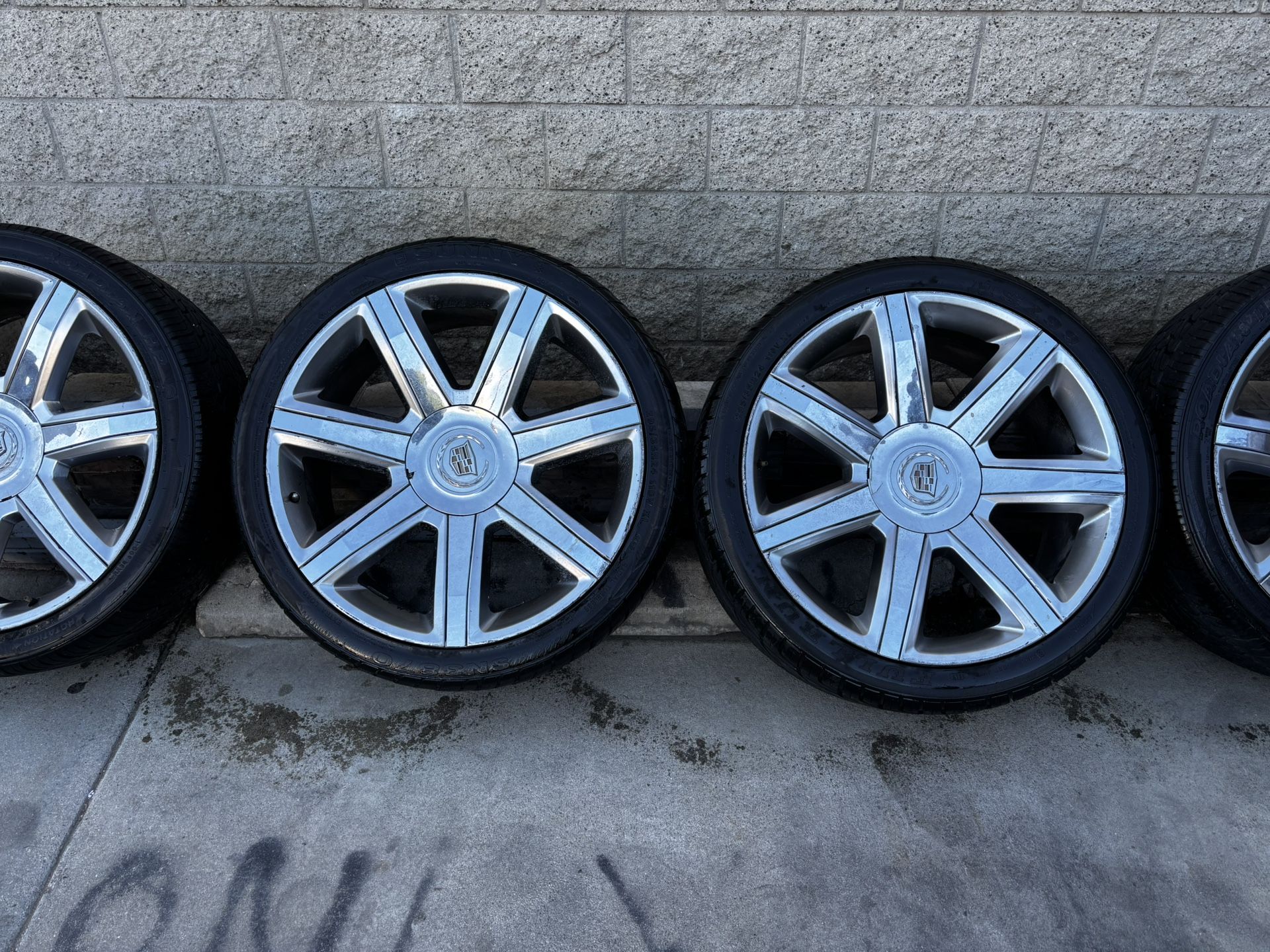 Wheels Ecalade
