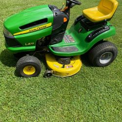 John Deere Tractor