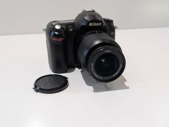Nikon D50 DSLR Camera Kit 18-55mm AF-S DX Lens Battery No Charger Tested
