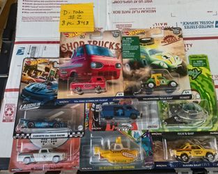 Hot Wheels Premium Car Culture 8-Pack Bundle