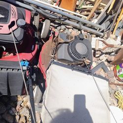 2 Lawnmowers READ POST