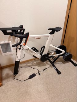 Zwift Ride Complete Indoor Smart Bike Setup (Wahoo KICKR CORE)