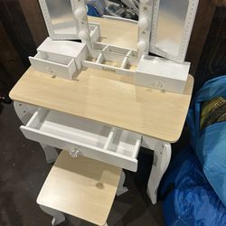 Kids Vanity