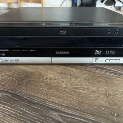 Sony Blue Ray Player And Panasonic Cd Changer Combo