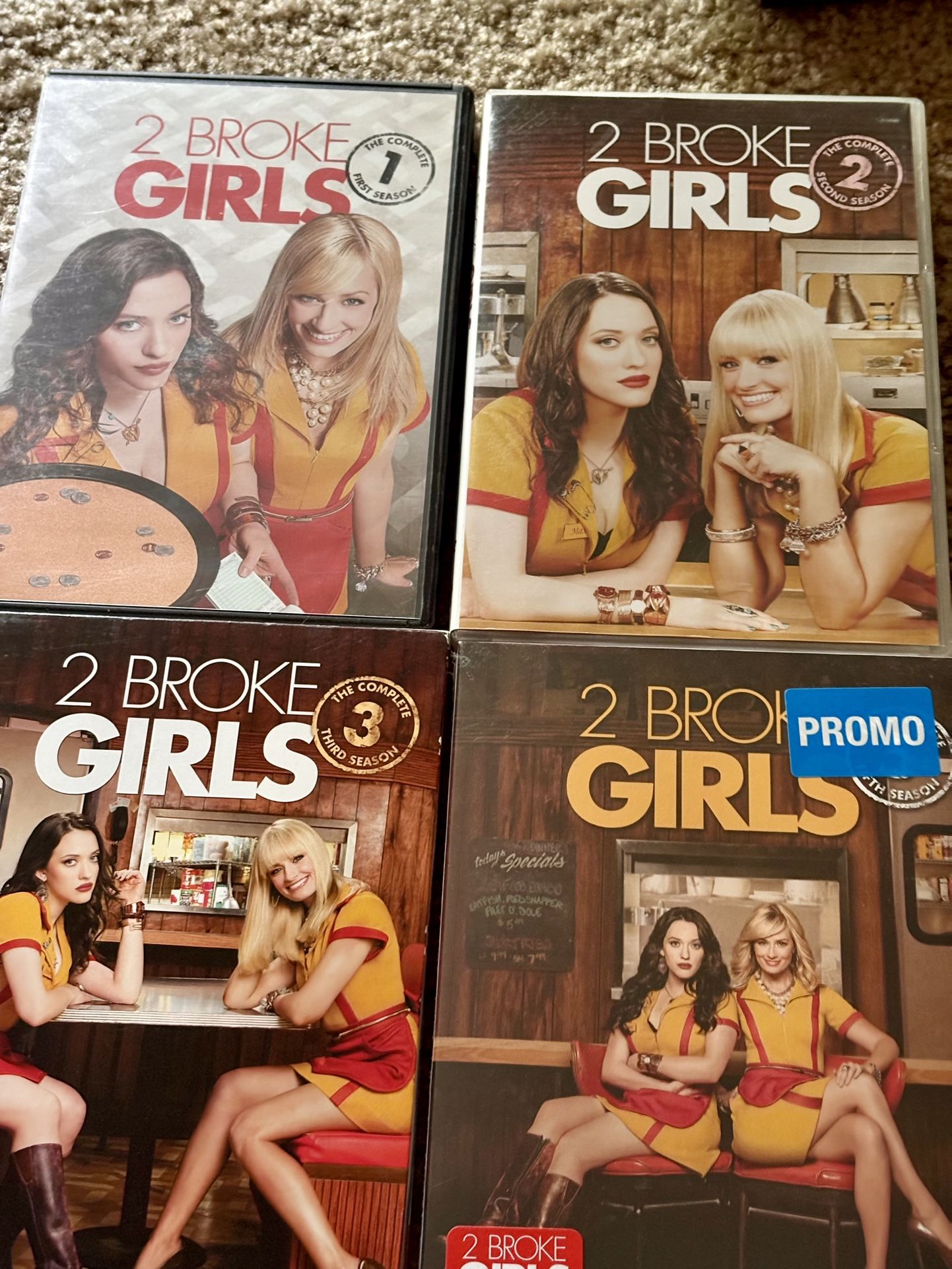 2 Broke Girls - DVD Set - Seasons 1,2,3&5