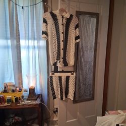  Black And White  Stripped Holy Outfit