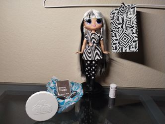 Light Series OMG Doll Groovy Babe