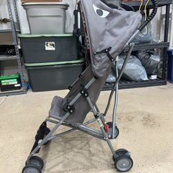 Cosco Lightweight Umbrella Stroller – Used, Works Great - Shark