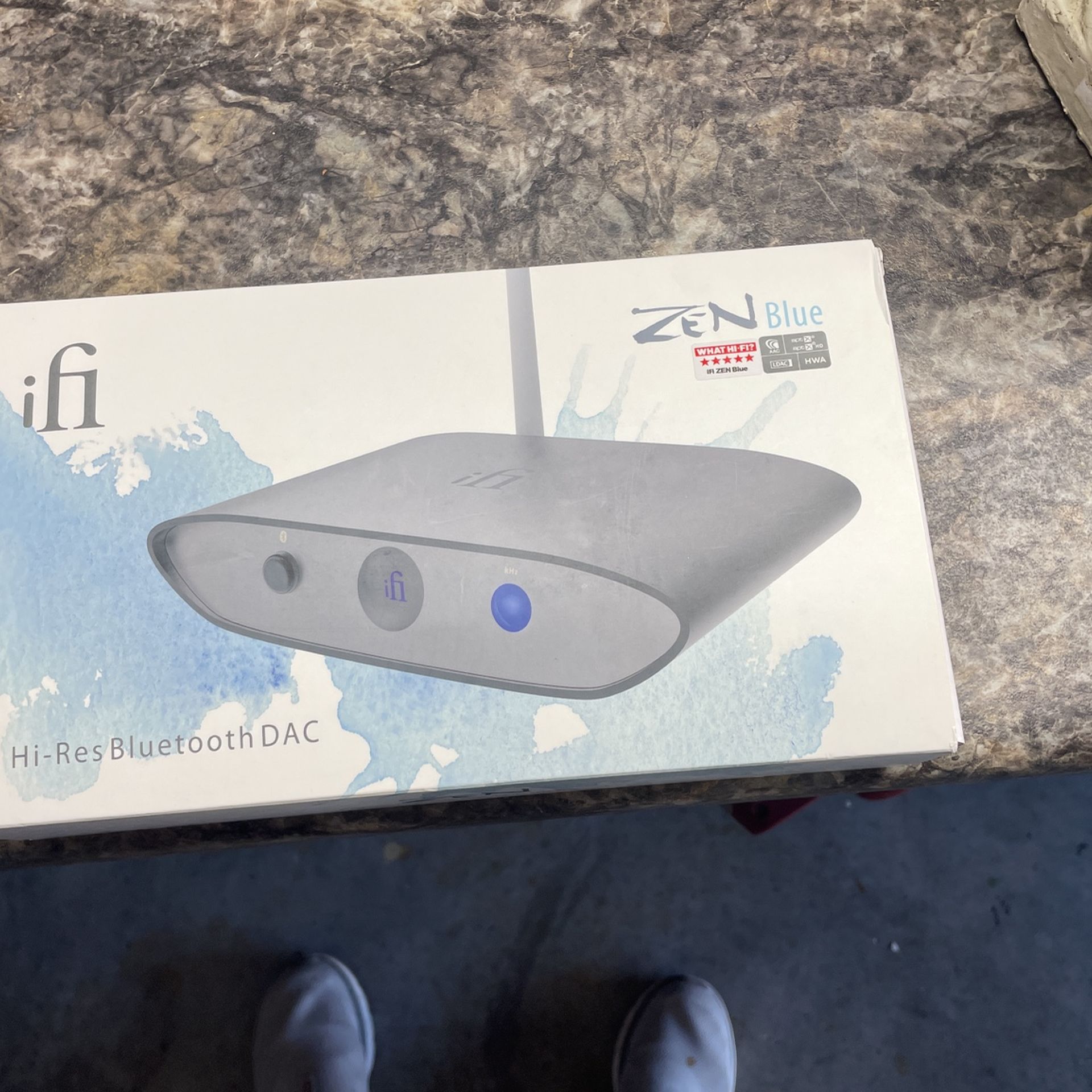 Ifi Zen Blue Hi-res Bluetooth DAC V2