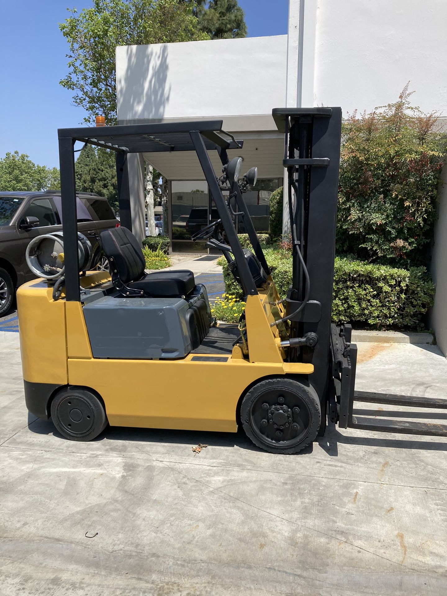 Mitsubishi Forklift 5000 Lbs Cap SIDE SHIFT 