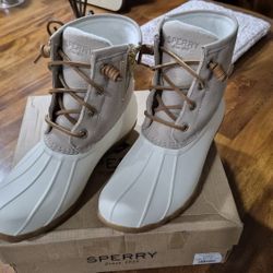 Sperry Boots