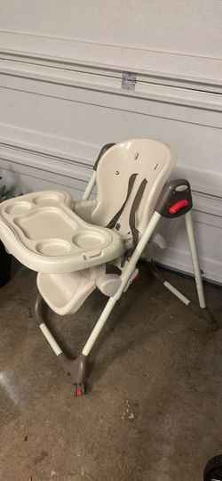 Baby Trend High Chair