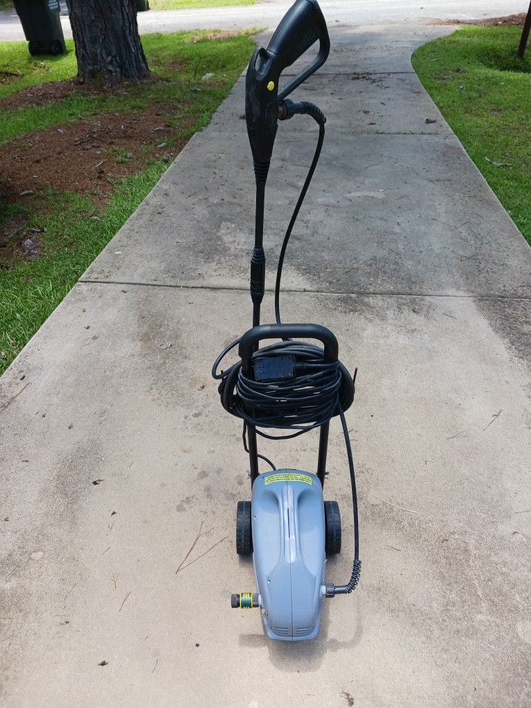Pressure Washer