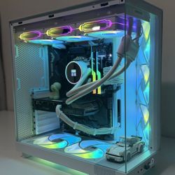 R7 5700X / 2TB M.2 / 32GB DDR4 / 3060