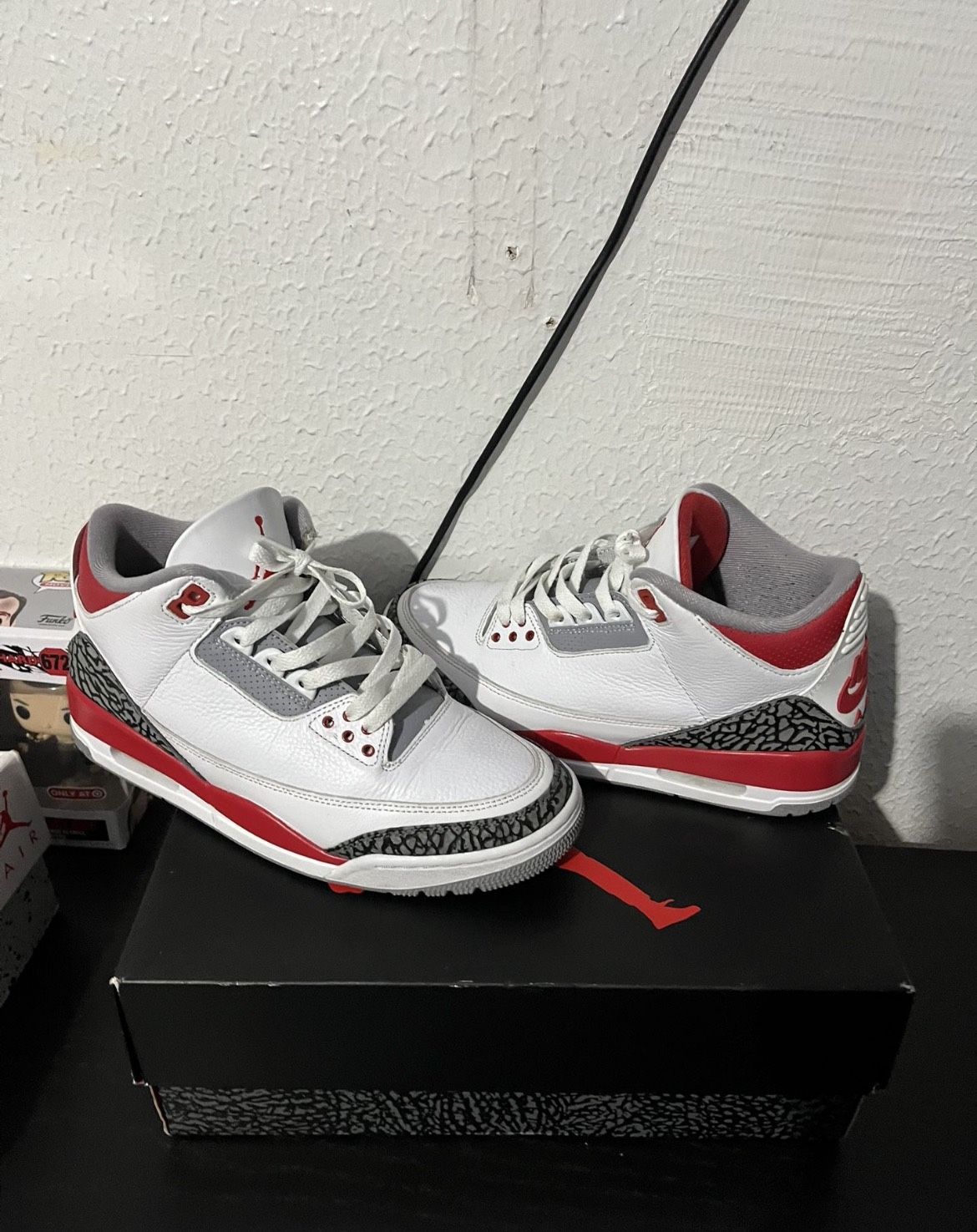 Jordan 3 Fire Red