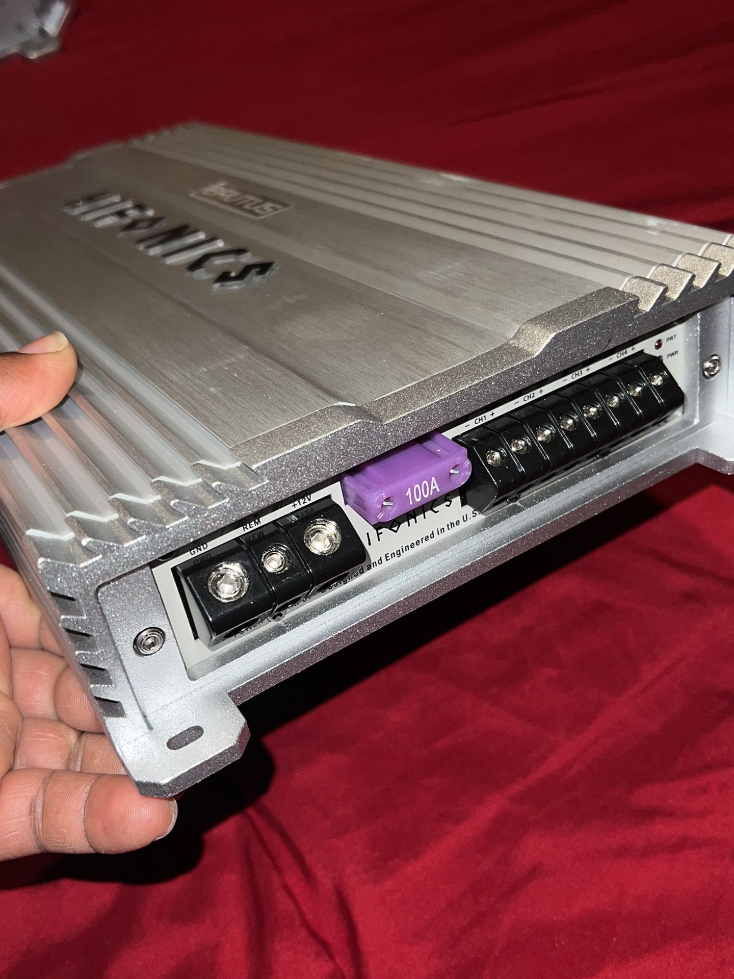 Hifhonics amplifiers