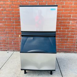 Koolaire KDP0300A 30" Ice Kube Full Cube Ice Machine Head - 342 lb/24 hr, Air Cooled, 115v/1ph with bin