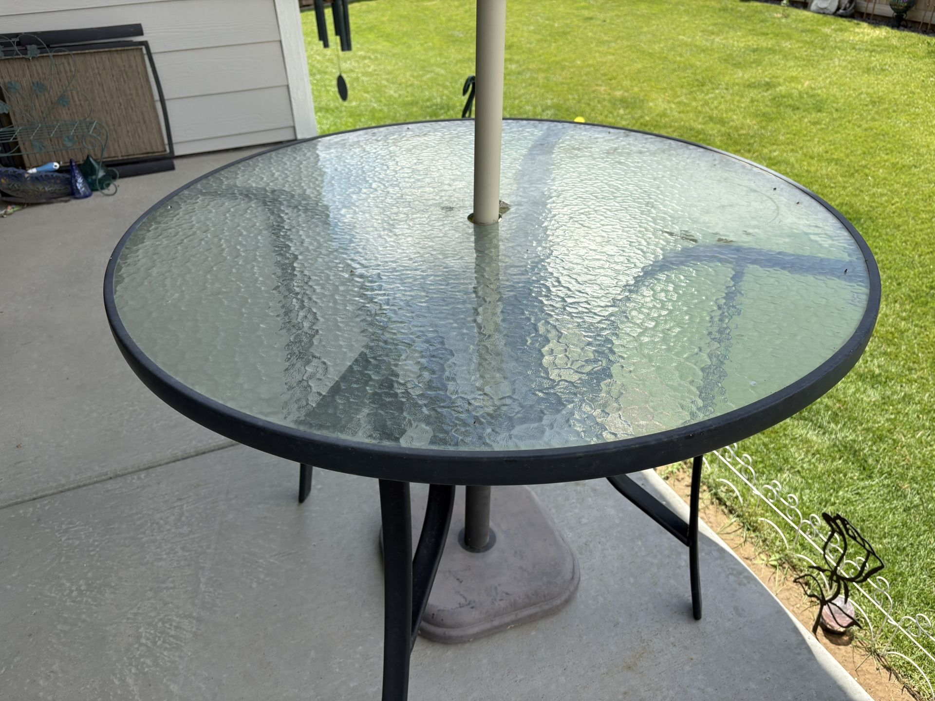 Glass Top Patio Table w/ Umbrella