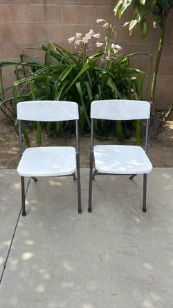 Folding chairs