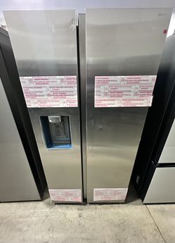 New Stainless steel Samsung 27.4 cu. ft. Side-by-Side Refrigerator