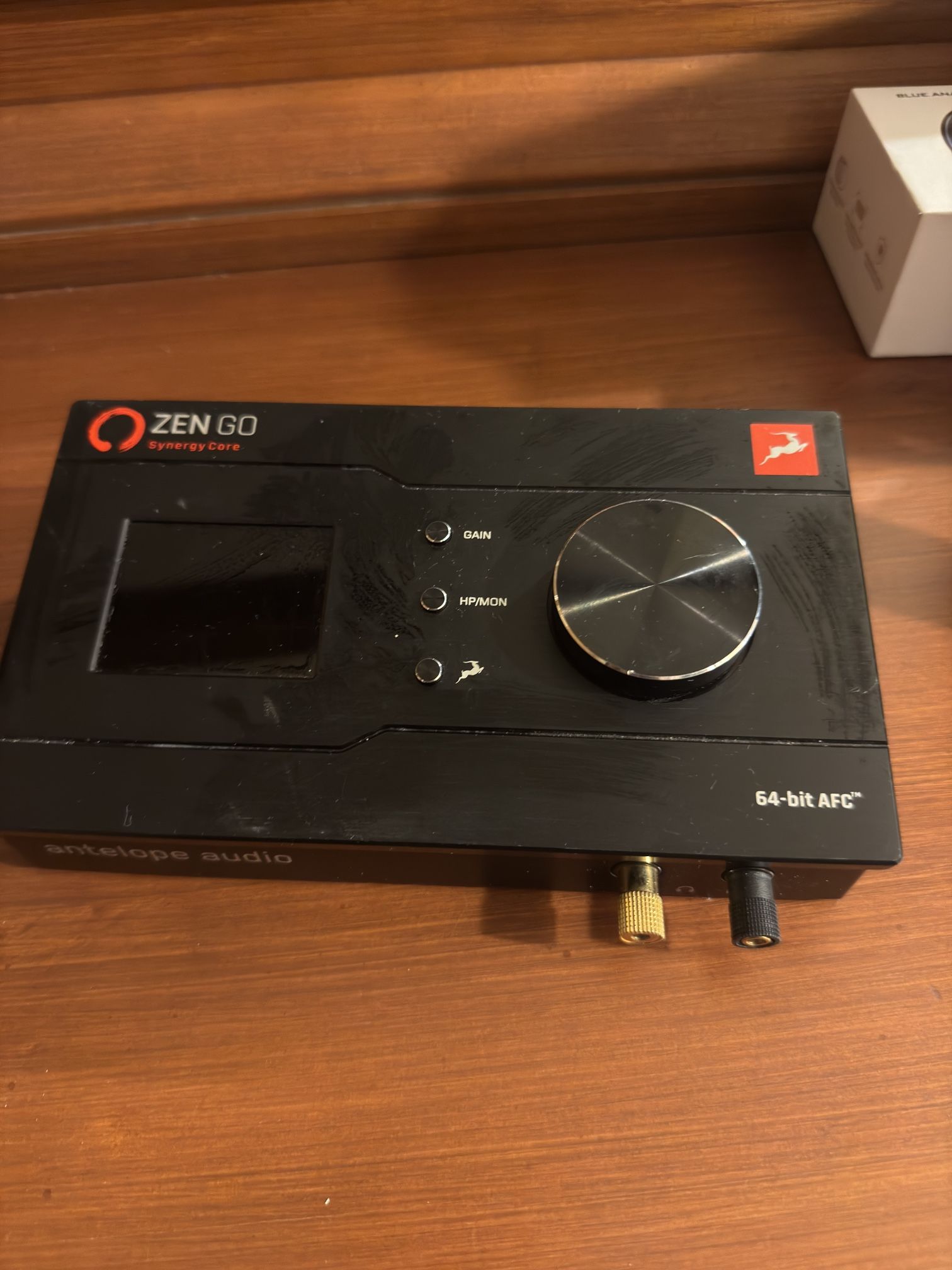 Antelope Audio Zen Go Synergy Core USB Audio Interface WITH FULL CABLE BUNDLE
