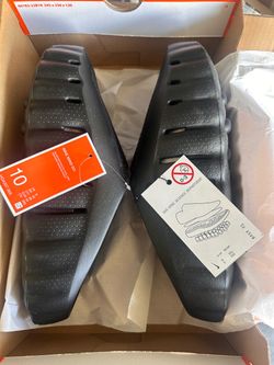 Nike mind 001 black men size 10