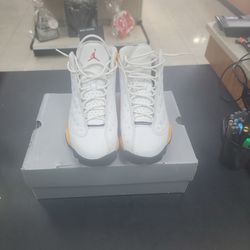 Jordan Retro 13 (Size 10)