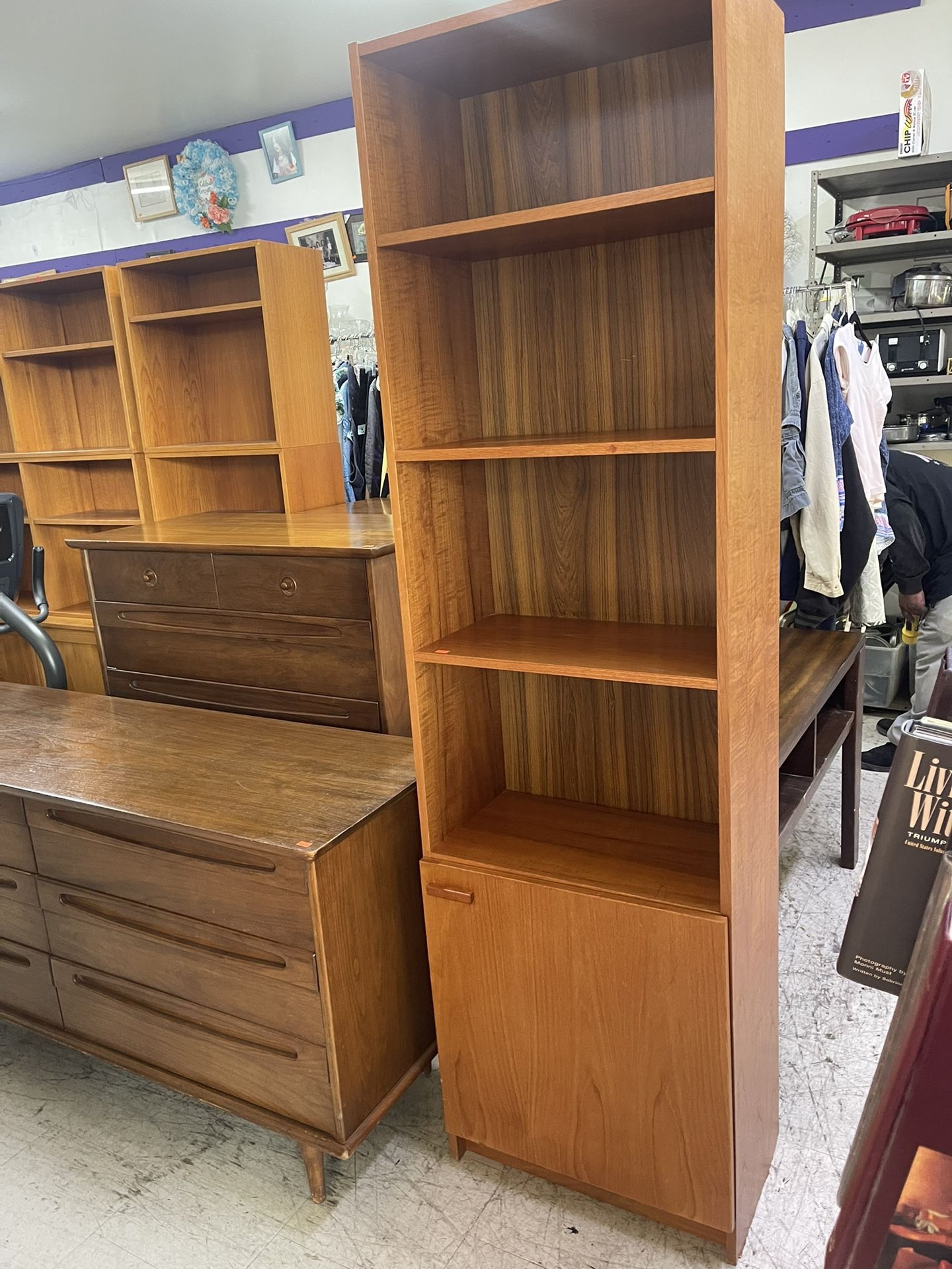 1 MID CENTURY DANISH MODERN BOOKSHELF CABINET CAST STORAGE BOOKS SHELF