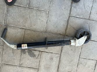 Trailer Jack with a wheel