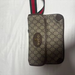 Gucci GG Supreme Monogram Neo Vintage Web Belt Bag Brown