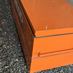 Caja Para Erramientas  60x24 Pulgadas 