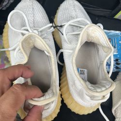 Yeezys Size 7