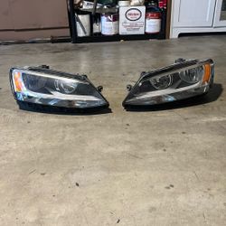 12 VW Jetta Headlights 