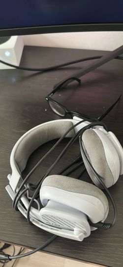 Gaming headset