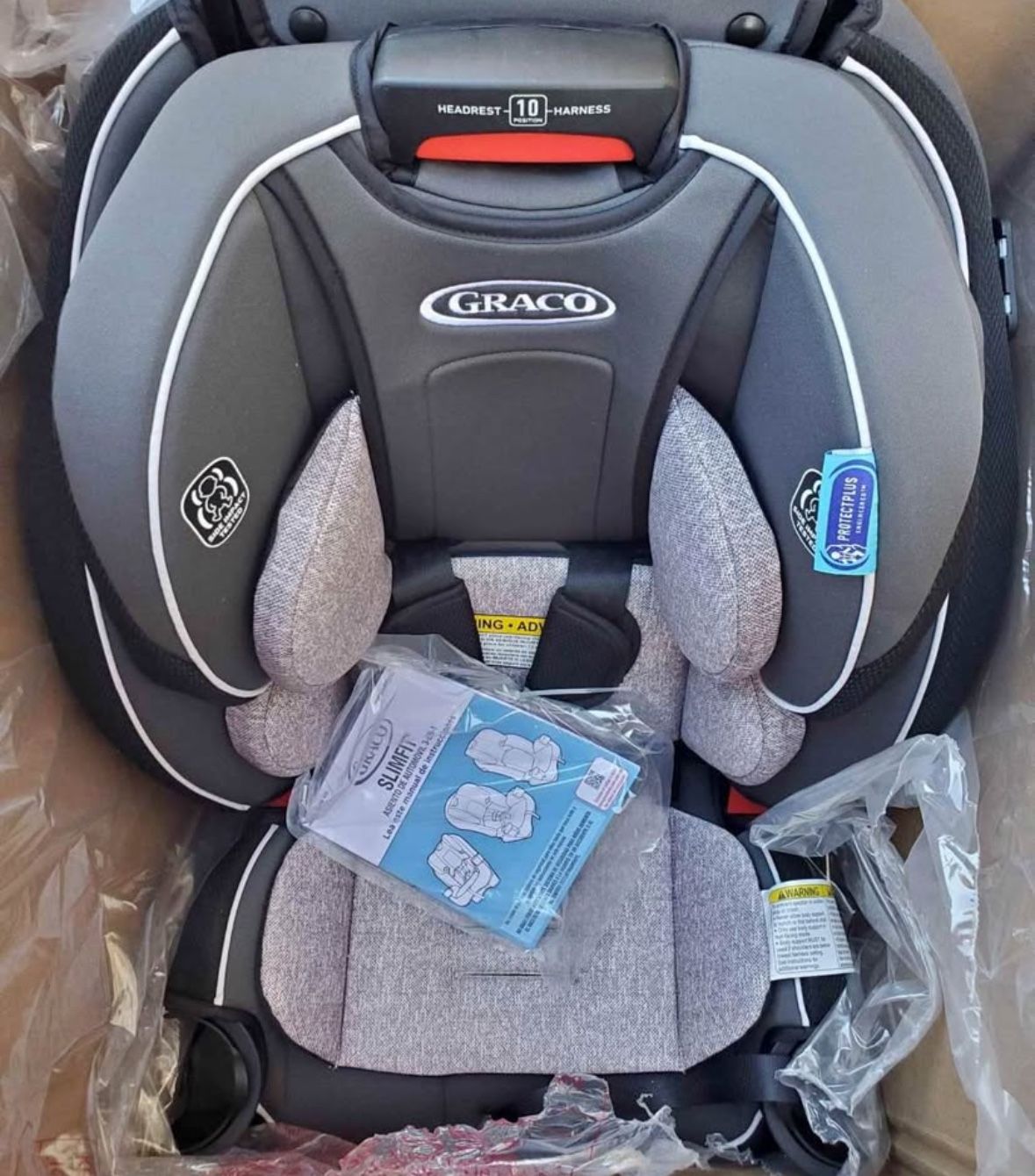 Graco Slimfit 3:1 Car Seat NEW!