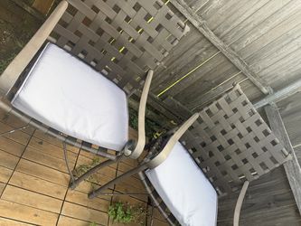 Outdoor chairs and matching trashcan