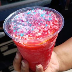 Frozen drinks and beignets.