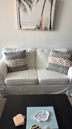 White modern couch