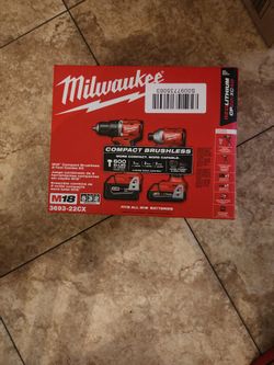 Milwuakee Drill Kit