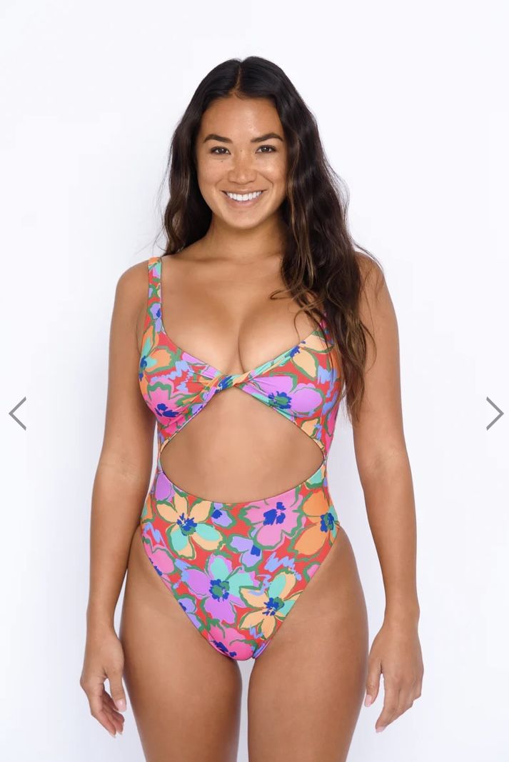 Skatie Chloe Swimsuit Kihei SZ Medium Brand New With Tags