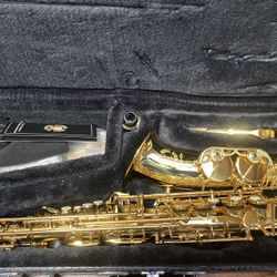 CANNONBALL MUSICAL INSTRUMENTS ALTO  ALCAZAR SERIES SAXOPHONE W/ CASE.