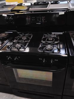Estufa de gas negra FRIGIDAIRE
