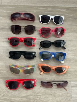 Mixed Style Assorted Adult Sunglasses Lot – All for $5