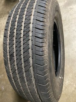 Bridgestone Dueller H/T tire
