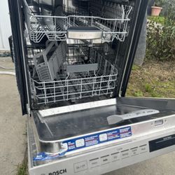 Bosch Dishwasher $100